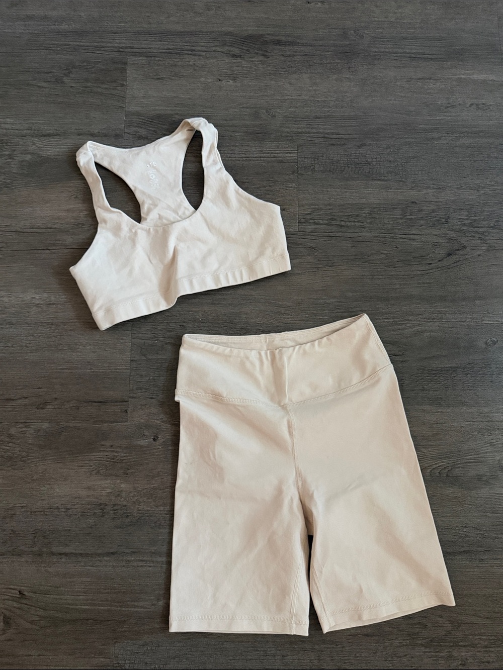 Mate the label Sports Bra & Cream Bike Shorts